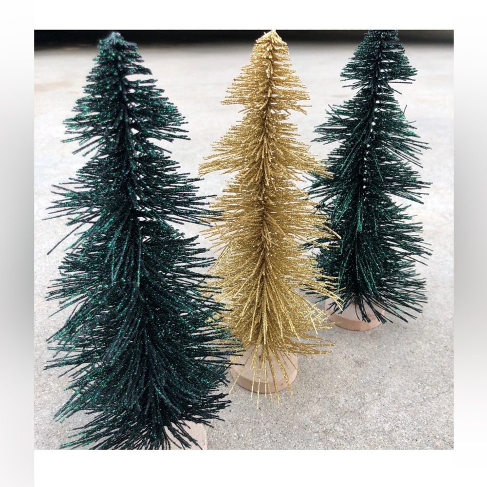 Bottlebrush christmas trees